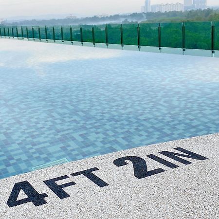 Homenest Jb City Poolview Suite By Cozy Home Johor Bahru Zewnętrze zdjęcie