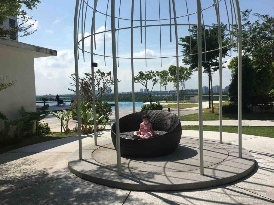 Homenest Jb City Poolview Suite By Cozy Home Johor Bahru Zewnętrze zdjęcie
