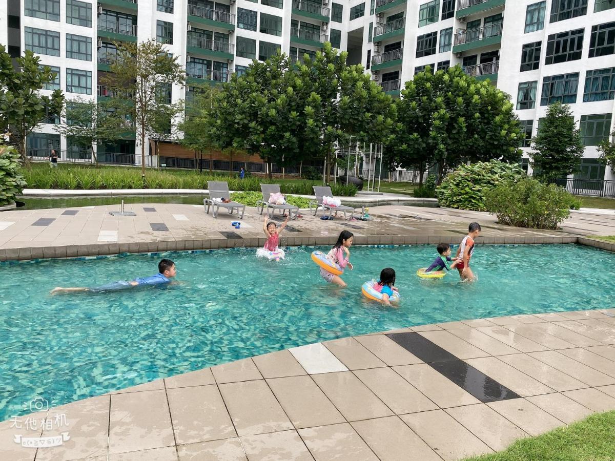 Homenest Jb City Poolview Suite By Cozy Home Johor Bahru Zewnętrze zdjęcie