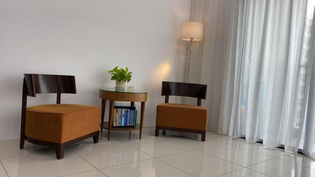 Homenest Jb City Poolview Suite By Cozy Home Johor Bahru Zewnętrze zdjęcie