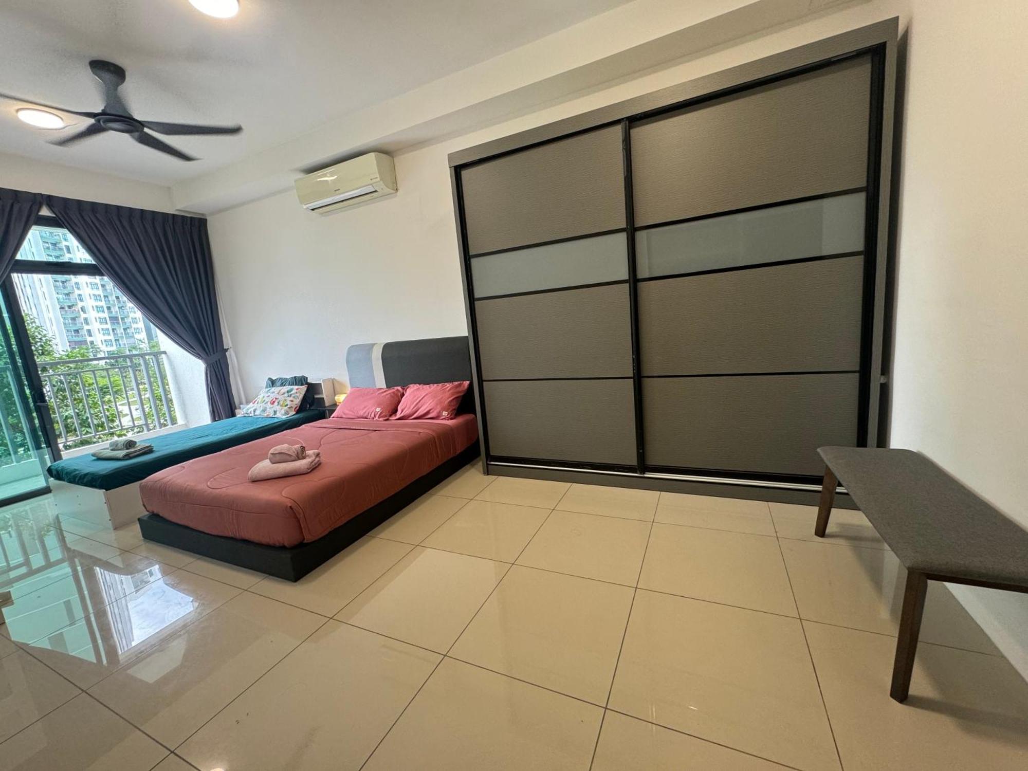 Homenest Jb City Poolview Suite By Cozy Home Johor Bahru Zewnętrze zdjęcie