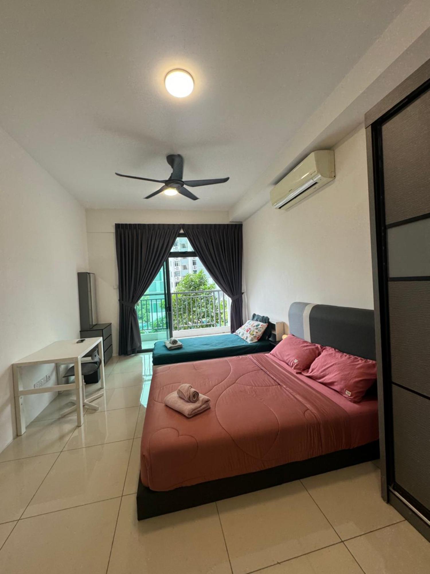 Homenest Jb City Poolview Suite By Cozy Home Johor Bahru Zewnętrze zdjęcie